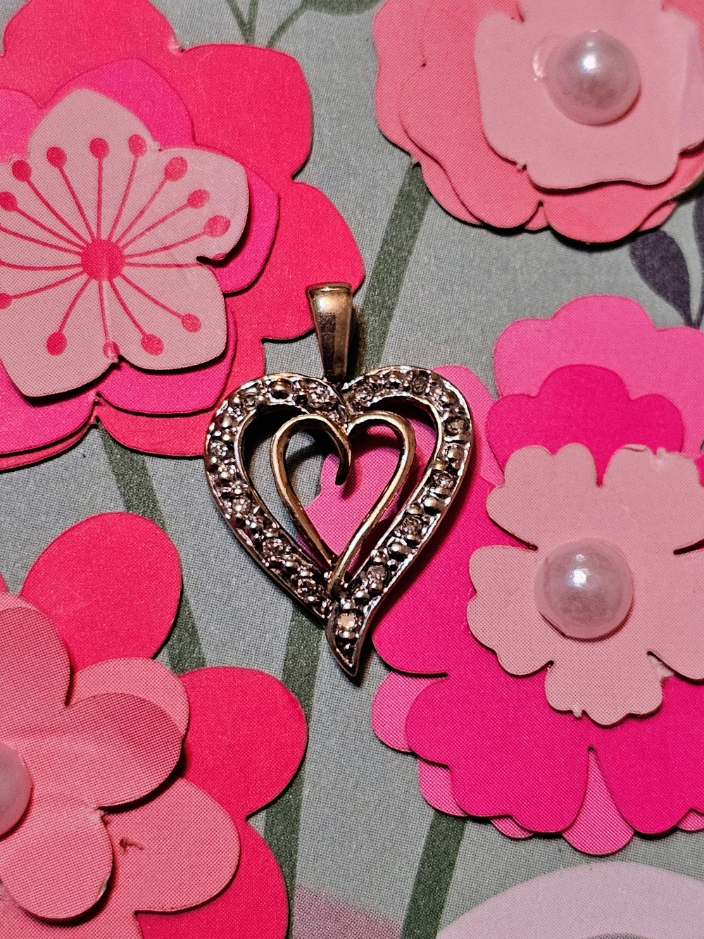 10K Gold and Diamond Pendant